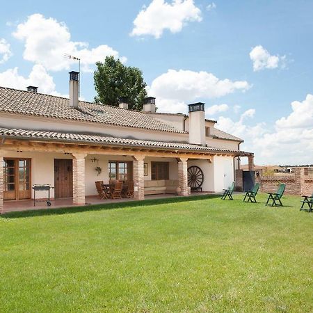 Гостевой дом Casa Roble Альменара-де-Тормес Экстерьер фото
