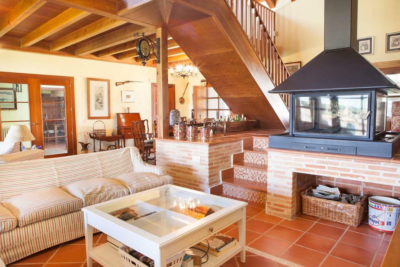 Гостевой дом Casa Roble Альменара-де-Тормес Экстерьер фото