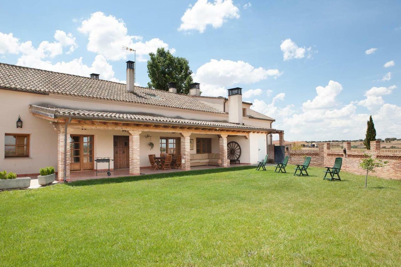 Гостевой дом Casa Roble Альменара-де-Тормес Экстерьер фото